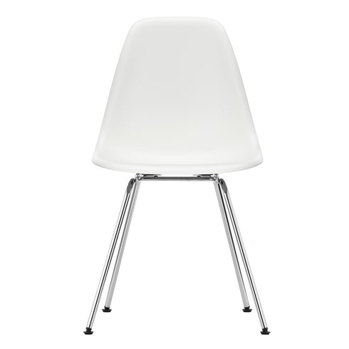 Cadeira Eames em Plástico DSX / Base Cromada